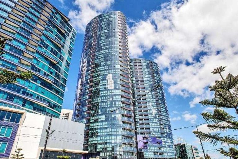 The Quays · Docklands