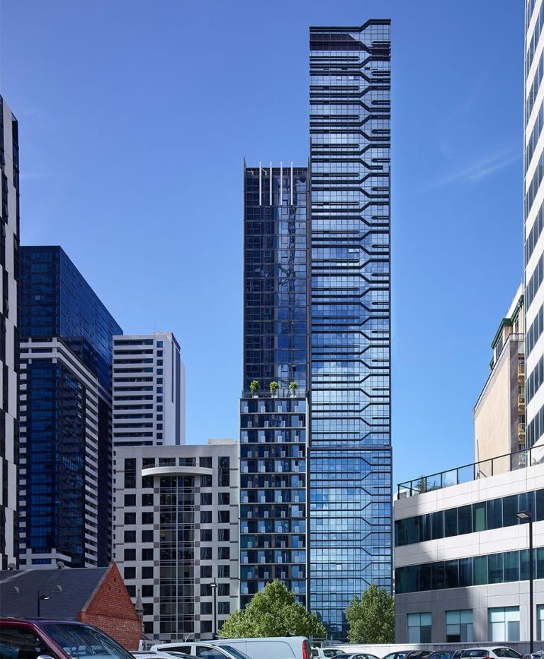 La Trobe Tower — building exterior