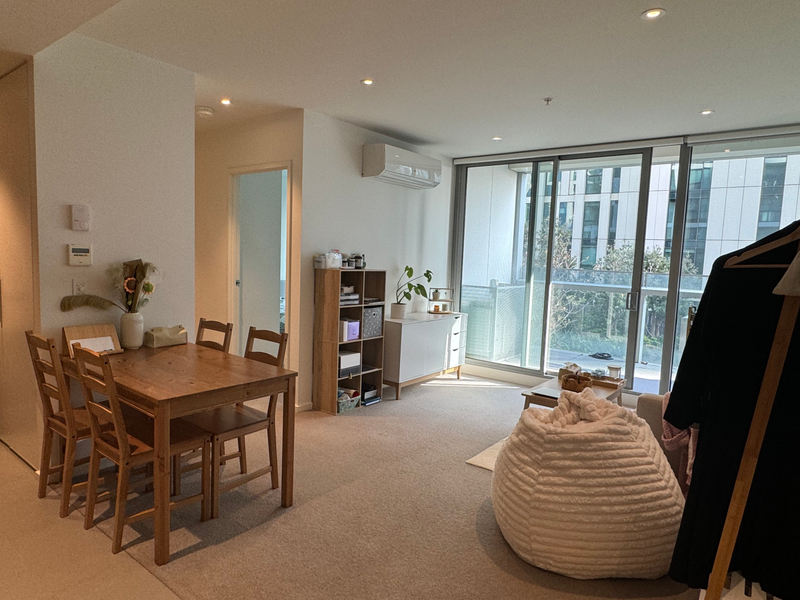 1010E/888 Collins Street, Docklands VIC 3008