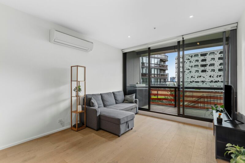 710S/883 Collins Street, Docklands VIC 3008 — photo 5