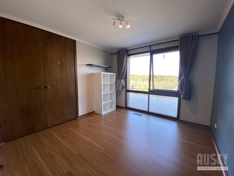 24 Romilly Avenue, TEMPLESTOWE LOWER VIC 3107 — photo 17