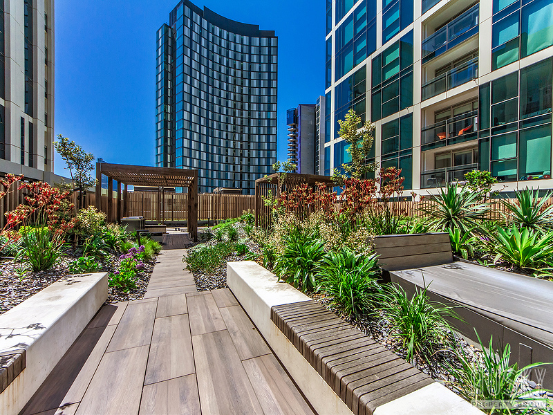 1606E/888 Collins Street, Docklands VIC 3008 — photo 8