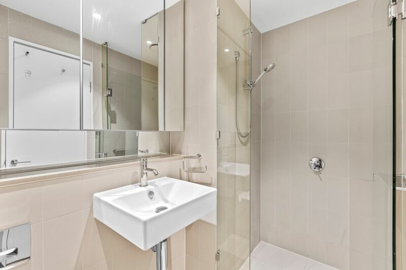 710S/883 Collins Street, Docklands VIC 3008 — photo 7