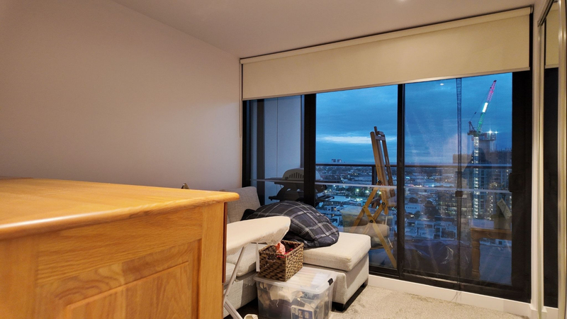 1702/915 Collins Street, Docklands VIC 3008 — photo 2
