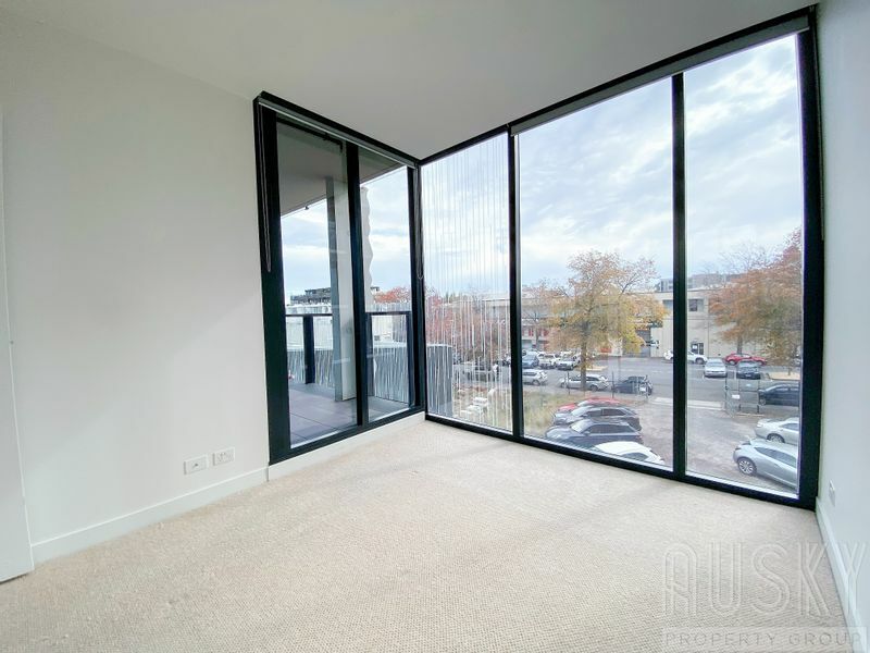 212/150 Dudley Street, WEST MELBOURNE VIC 3003 — photo 4