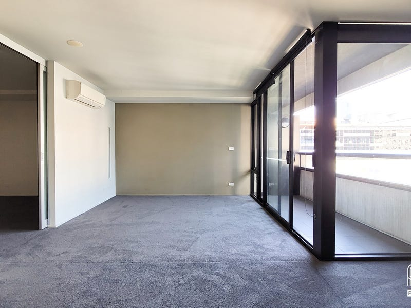 702/838 Bourke Street, DOCKLANDS VIC 3008