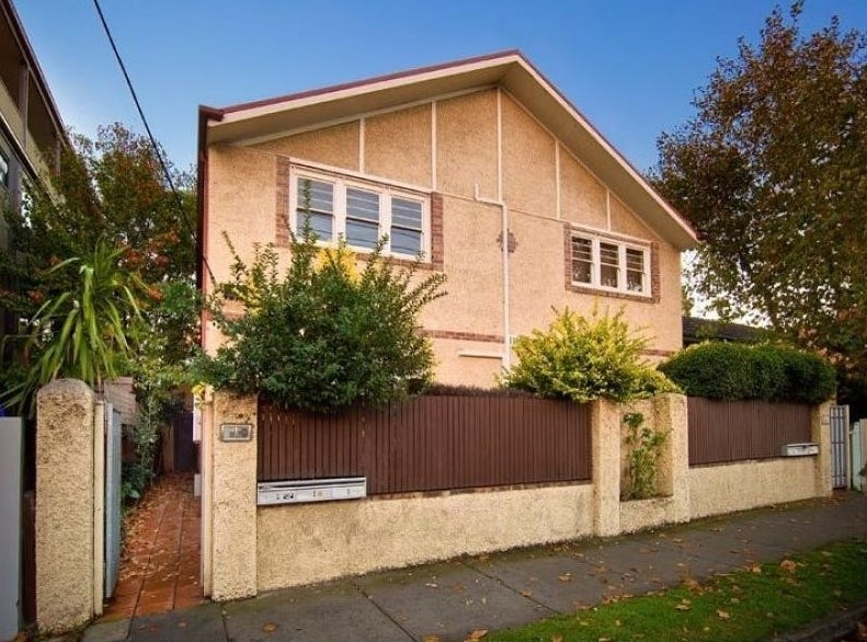 2/111 Chapel Street, St Kilda VIC 3182