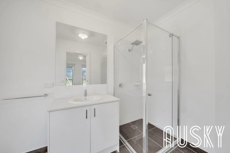 15 Addison Close, Officer VIC 3809 — photo 5