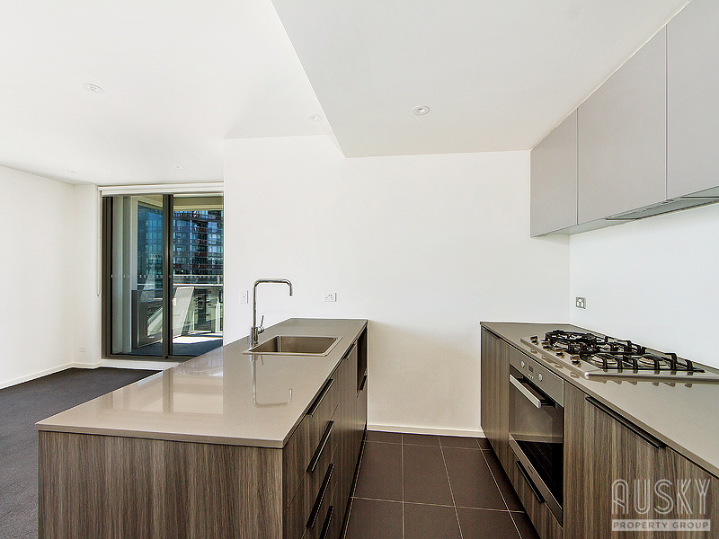 1606E/888 Collins Street, Docklands VIC 3008 — photo 2