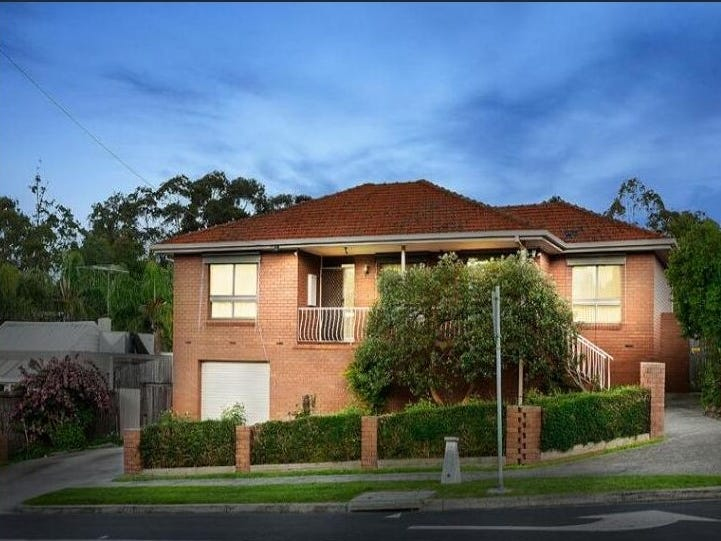 2 The Boulevarde, DONCASTER VIC 3108