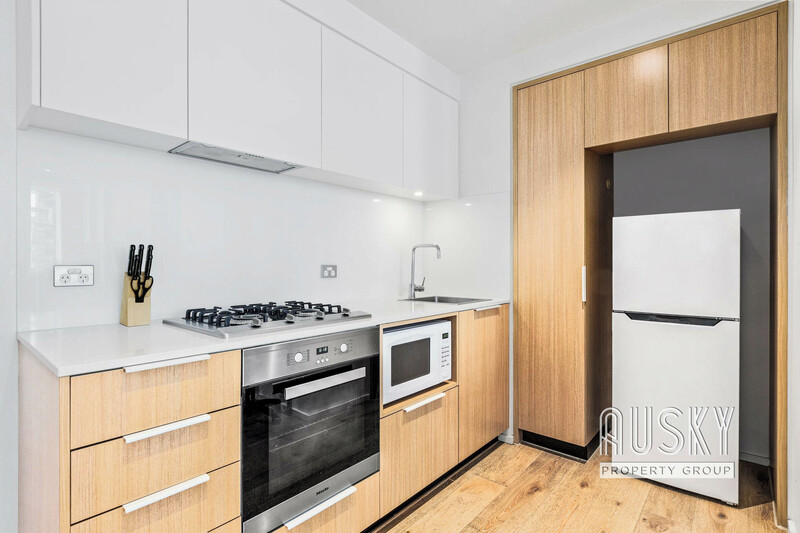 1102W/888 Collins Street, DOCKLANDS VIC 3008