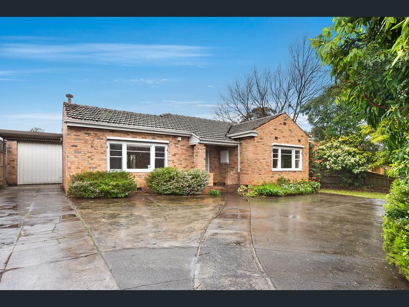284 Elgar Road, BOX HILL SOUTH VIC 3128