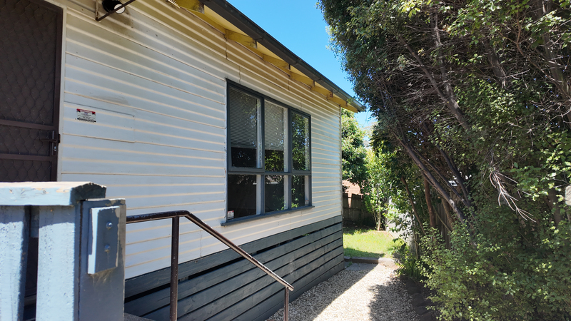2/13 Charles Street, Ringwood East Vic 3135