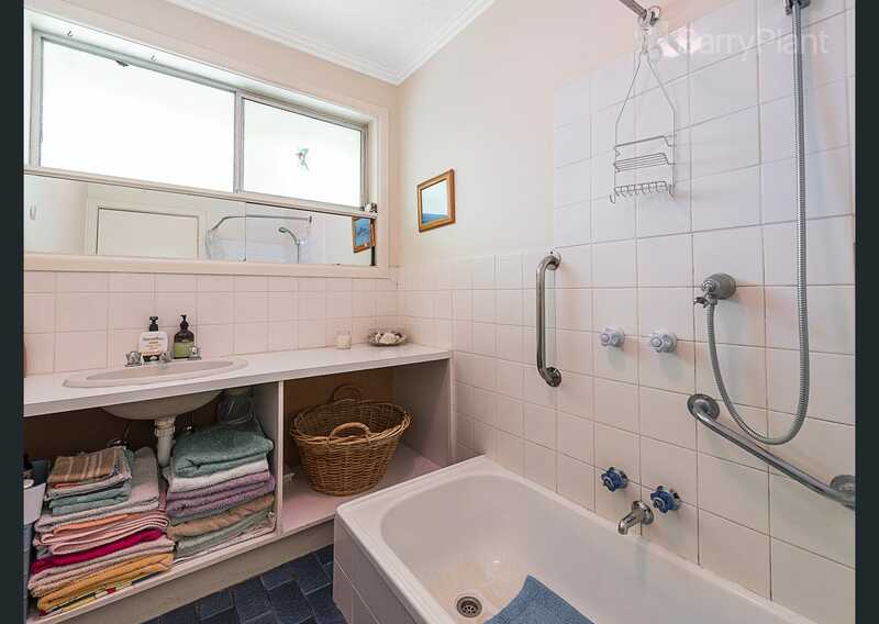 22 Medway Crescent, Boronia VIC 3155 — photo 8