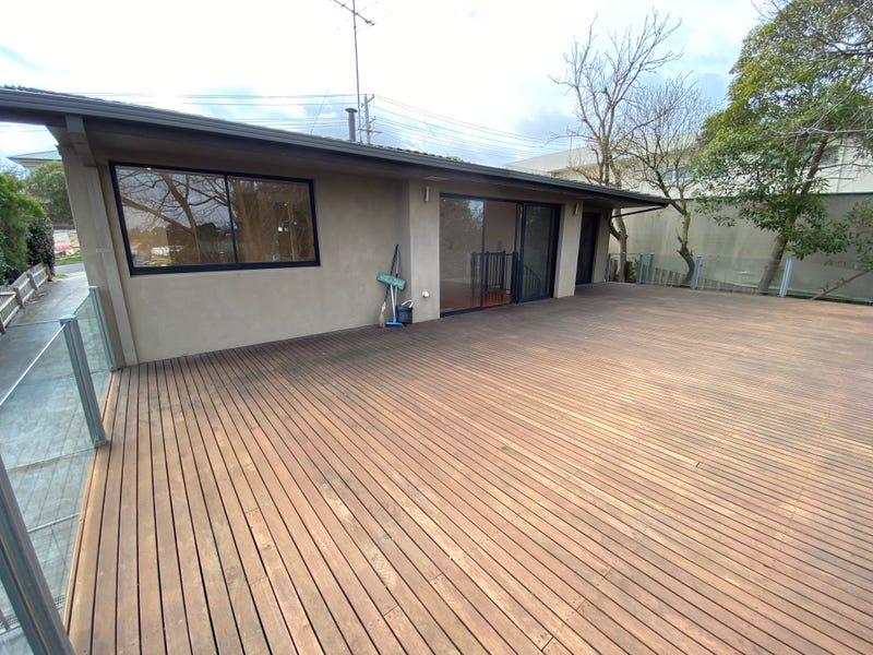 8 Mcleod Street, DONCASTER VIC 3108