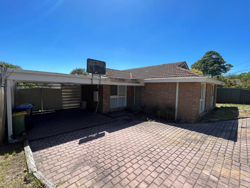 13 Richborough Grove, FERNTREE GULLY VIC 3156