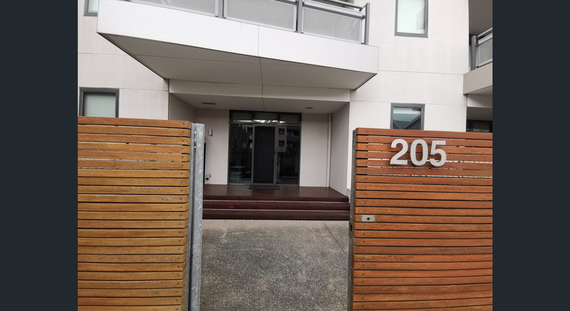 205/120 Studio Lane, Docklands Vic 3008