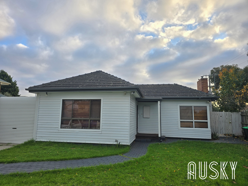 55 Maude Avenue, Glenroy VIC 3046