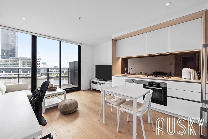 409/915 Collins Street, DOCKLANDS VIC 3008