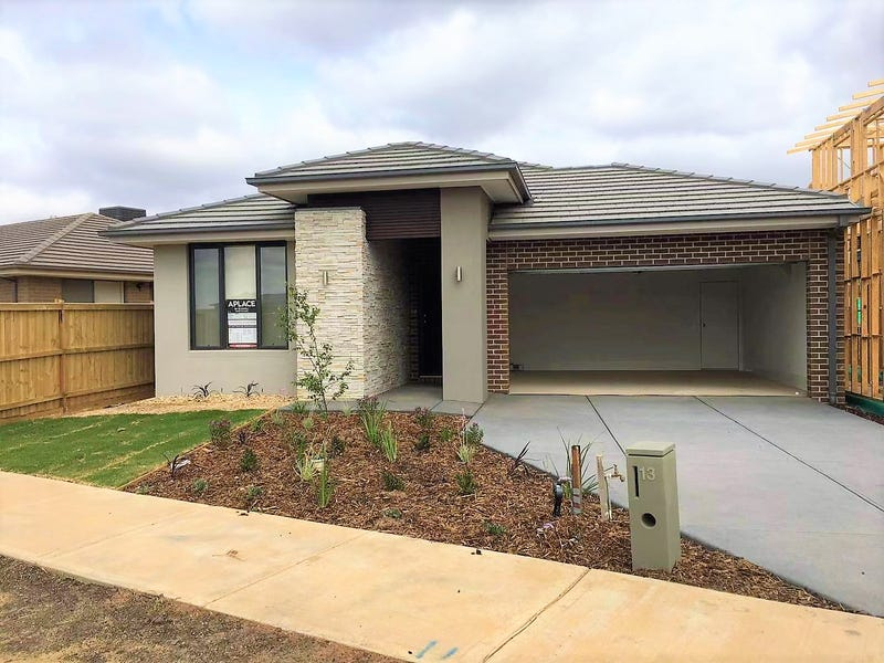 13 Fishbone Avenue, WERRIBEE VIC 3030