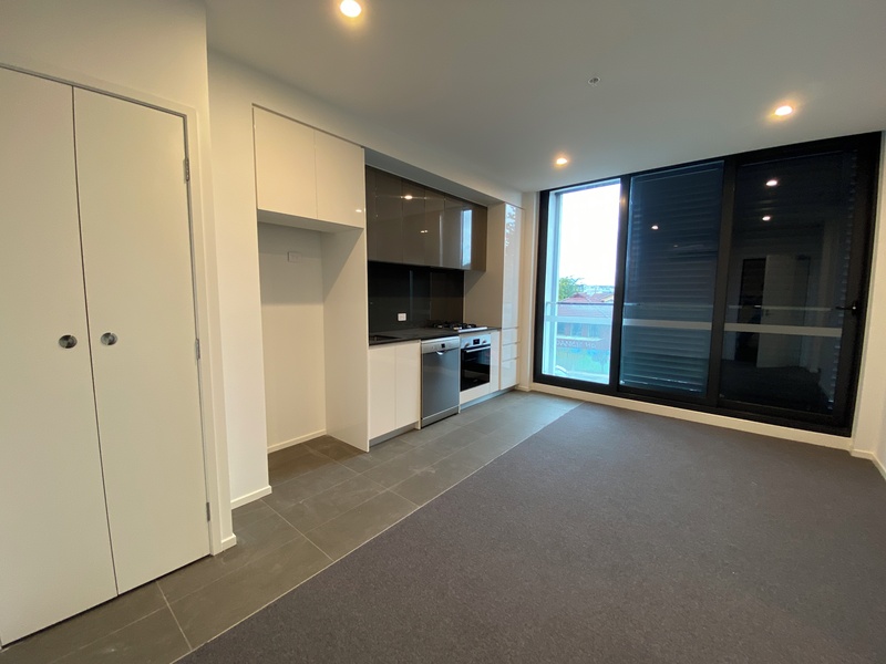 102C/1A Whitehall Street, FOOTSCRAY VIC 3011