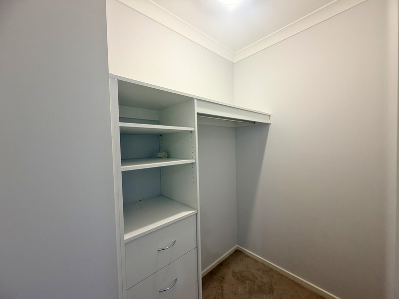 152 Waterhaven Boulevard, Point Cook Vic 3030 — photo 13