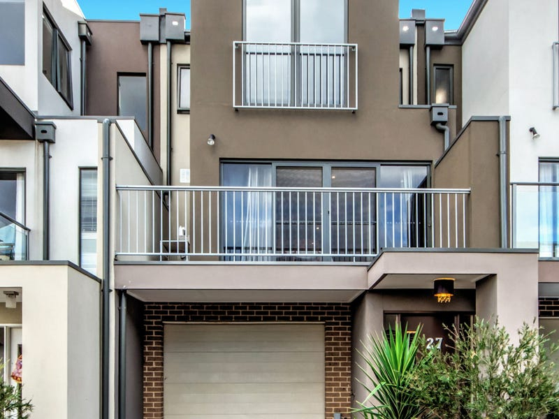27 Old School Road, NOTTING HILL VIC 3168